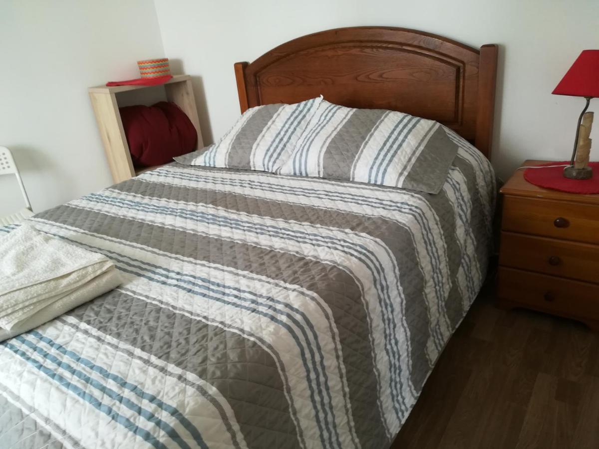 Rivers Nation Surf Camp Bed & Breakfast Atouguia Da Baleia Exterior photo
