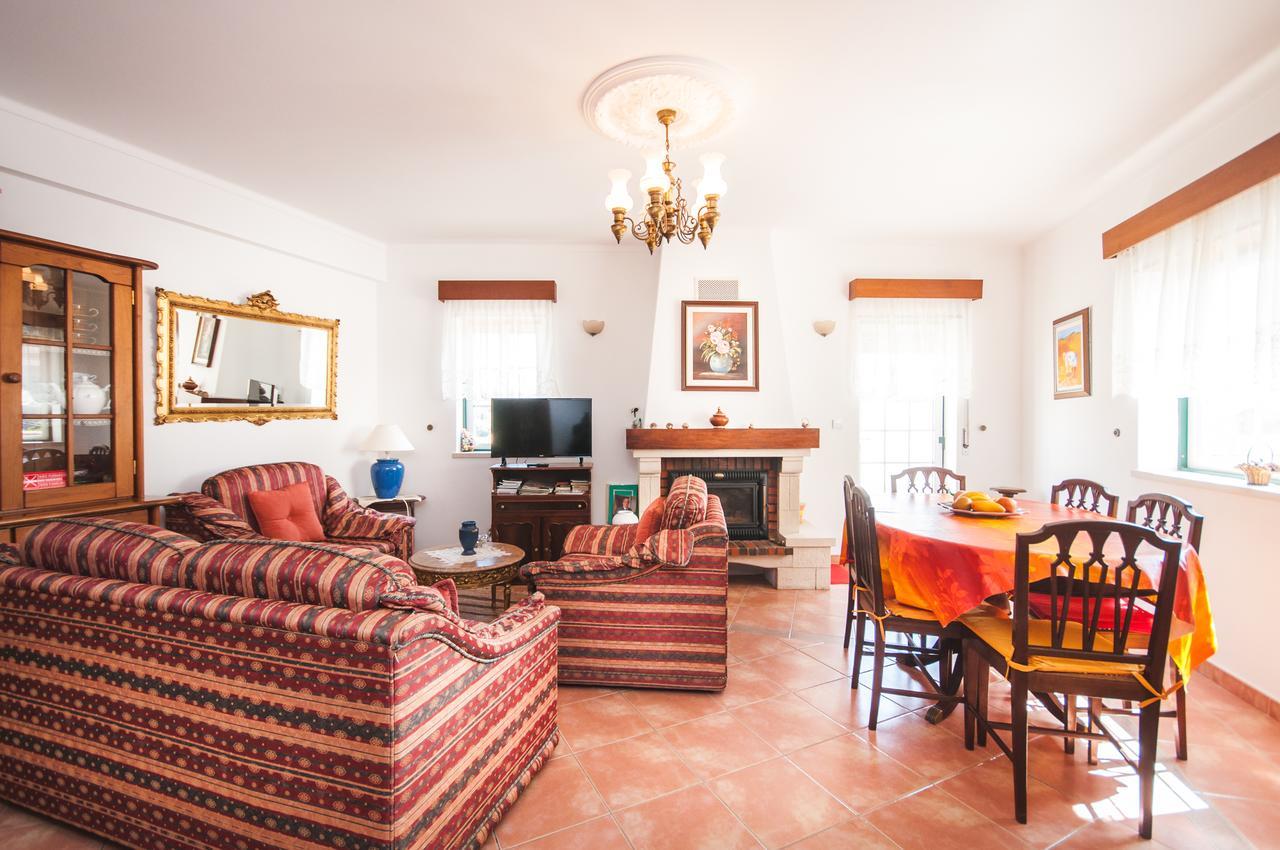 Rivers Nation Surf Camp Bed & Breakfast Atouguia Da Baleia Exterior photo