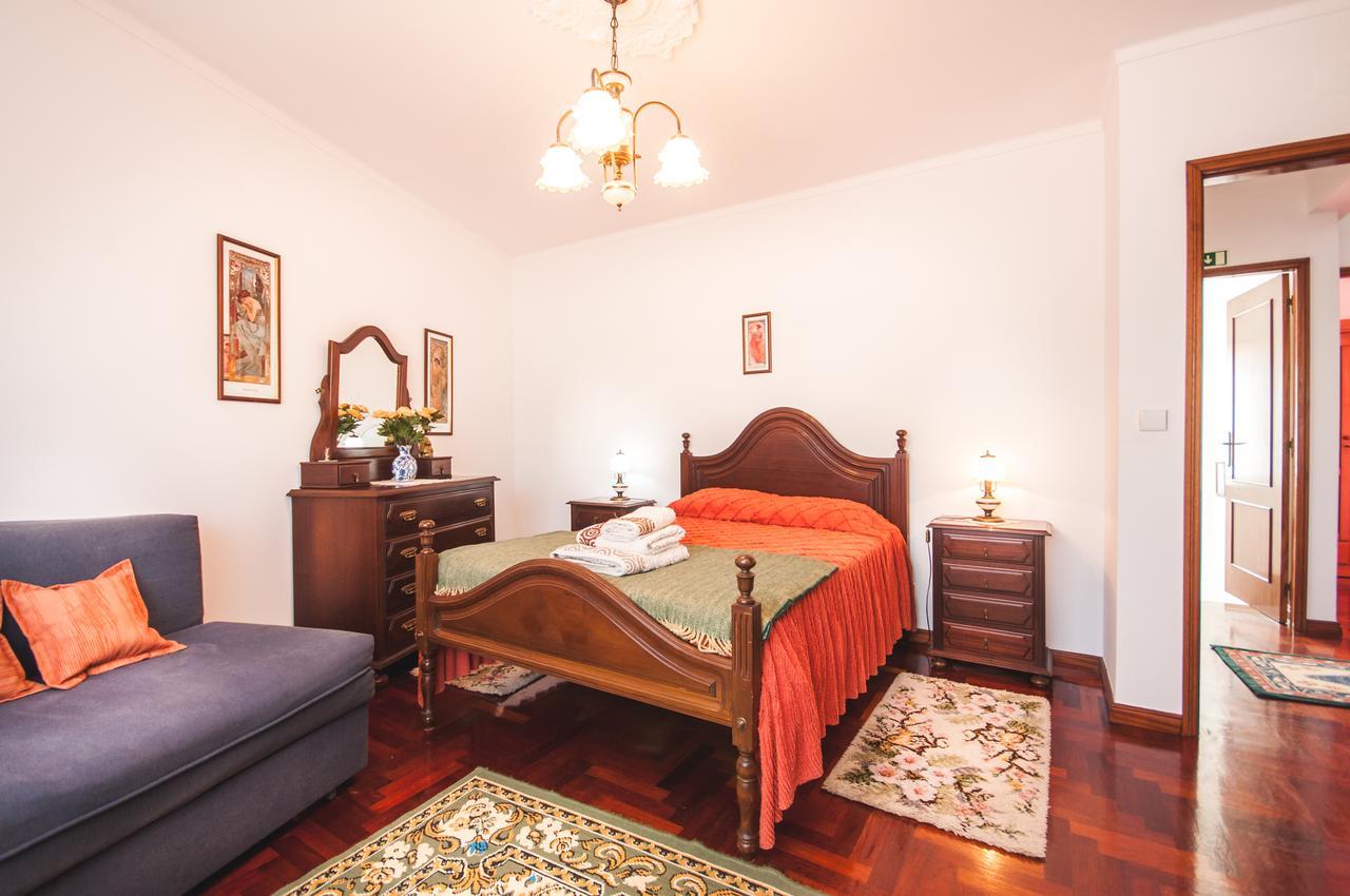 Rivers Nation Surf Camp Bed & Breakfast Atouguia Da Baleia Exterior photo